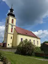 Radosovice, gotische St. Veit Kirche, Kirchenschiff 1727 barockisiert (01.06.2019)