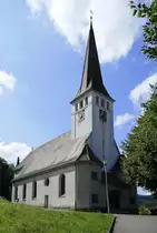 Lahr-Kuhbach, hoch �ber dem Ort im Schuttertal steht die 1908 erbaute Pfarrkirche Mari� Heimsuchung, Juli 2019