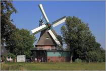 Eddelak. Die Hollnderwindmhle  Gott mit uns  wurde 1865 erbaut. Nach einem Sturmschaden im Jahr 1976 wurde der Mhlenbetrieb eingestellt. Inzwischen ist die Mhle denkmalgeschtzt und renoviert. Sie wird auch fr Trauungen genutzt. 24.08.2019