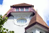 Danzig-Langfuhr (Gdansk-Wrzeszcz). Detailansicht eines Hauses im J�schkental (Jaskowa Dolina). Aufnahme: 14. August 2019.