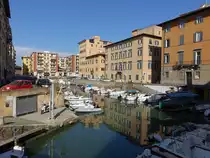 Livorno, H�user entlang der Stra�e Scali Finocchietti (18.06.2019)