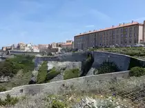 San Bonifacio, Geb�ude der Caserne Genoise an der Rue de la Europ (20.06.2019)
