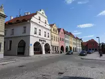 Zatec / Saaz, Hotel Hada und H�user am Namesti Svobody (06.07.2019)