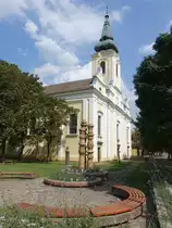 Hodmez�vasarhely / Neumarkt an der Thei�, kath. St. Stephan Kirche, erbaut von 1935 bis 1938 durch Gaspar Fabian (24.08.2019)