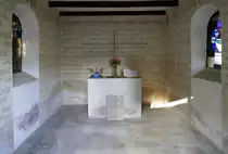 Schliengen im Markgrflerland, Blick in den Innenraum der Heilig-Kreuz-Kapelle, Okt.2019