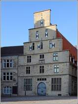 Osnabrck. In der 1531 am Markt gebauten Stadtwaage ist heute das Standesamt untergebracht. 31.10.2019