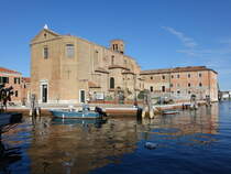 Chioggia, Pfarrkirche San Domenico, erbaut bis 1745 durch Pietro Pelli (19.09.2019)