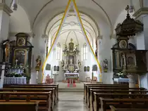 Sch�nfeld, barocke Ausstattung in der Pfarrkirche Hl. Kreuz (16.04.2017)