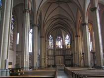Innenansicht der kath. St. Lambertikirche in Gladbeck (Kreis Recklinghausen, NRW - Mrz 2006)