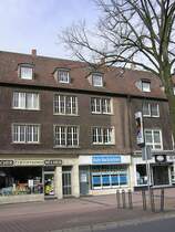 Inzwischen historisch: Buchhandlung Tmmers und Ruhr-Nachrichten an der Postallee in Gladbeck gibt es schon lange nicht mehr (Kreis Recklinghausen, NRW - April 2006)