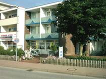 Blick zum Strandhotel St. Peter-Ording , 2003