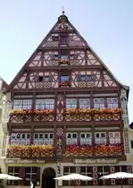 Eines der sch�nsten Fachwerkh�user S�ddeutschlands:
Hotel/Gasthaus  Deutsches Haus  in 91550 Dinkelsb�hl
Aufnahmedatum 20. 9. 2007