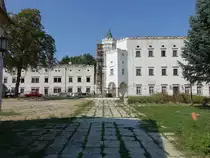 Moravany nad Vahom,  Renaissance-Schloss, erbaut im 16. Jahrhundert (29.08.2019)