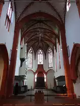 Mainz, Innenraum der Karmeliterkirche, Gew�lbemalereien aus dem 15. Jahrhundert, Kirchenfenster von Jan Schoenaker von 1970 (01.03.2020)