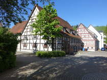 Tailfingen, alte Fachwerkhuser in der Petrusstrae (21.05.2017)