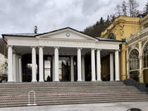 Eingangsbereich zum Quellenhaus im Marienbad am 22. Februar 2020