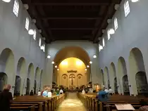 M�nsterschwarzach, Innenraum der Abteikirche der Benediktiner (28.05.2017)
