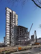 Der Abriss des alten Land- und Amtsgerichtsgeb�udes in Bochum stand Anfang Februar 2020 kurz vor dem Abschluss.