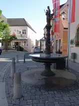 Neunburg vorm Wald, Rathausbrunnen am Schrannenplatz (02.06.2017)