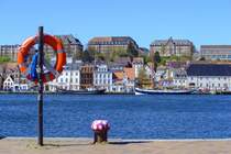 Die Flensburger Schiffbrcke und der Stadtteil Duborg vom Osthafen aus gesehen. Aufnahme: 21. April 2020.