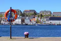 Die Flensburger Schiffbr�cke und der Stadtteil Duborg vom Osthafen aus gesehen. Aufnahme: 21. April 2020.