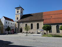 Schmidmhlen, kath. Pfarrkirche St. gidius, Saalkirche, erbaut von 1832 bis 1834 durch Hans Dllgast (11.06.2017)