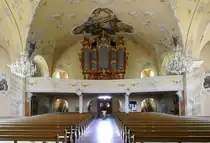 Friesenheim, Kirche St.Laurentius, Blick zur Orgelempore, April 2020