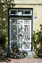 Haustr - Lange Strae 80 in Arnis an der Schlei, die kleinste Stadt Deutschlands. Aufnahme: 11. Mai 2020.