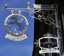 Hesselhurst, Wirtshausschild  Rappen , das Gasthaus wurde 1792 er�ffnet, Mai 2020