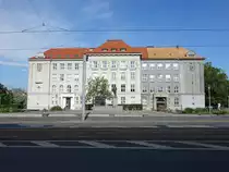 Pilsen, Gebäude des Masarykovo Gymnasium am Namesti Masaryka (26.06.2020)