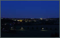 Nchtlicher Blick auf die Saalestadt Naumburg mit dem angestrahlten Naumburger Dom. (Robach, 01.06.2020)