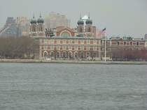 Blick auf Ellis Island am 08.04.08