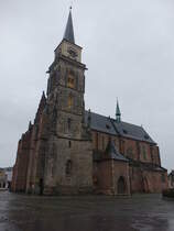 Nymburk / Nimburg, Pfarrkirche St. gidius, erbaut bis 1380 durch Peter Parler, barockisiert 1686 und spter regotisiert, neugotischer Umbau 1880 durch Josef Mokker und von 1913 bis 1918 durch Kamil Hilbert (29.06.2020)