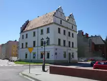 Nysa / Neisse, Kanonia Haus in der Teatralna Stra�e, heute Bank (01.07.2020)