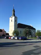 Olesnice na Morave / Oels, Pfarrkirche St. Laurentius, erbaut im 19. Jahrhundert (01.08.2020)