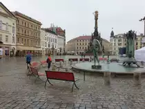 Olomouc / �lm�tz, H�user und Arionova Brunnen am Oberring Horni Namesti (03.08.2020)