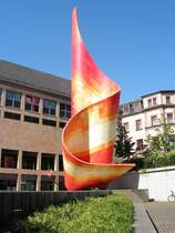 Das berhmte Fahnenmonument