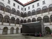Uhersky Ostroh / Ungarisch Ostrau, Arkadenhof im Renaissance Schloss (04.08.2020)