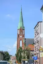 Marienkirche in der polnischen Kreisstadt Lębork (Lauenburg in Pommern). Aufnahme: 19. August 2020.
