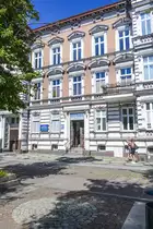 Wojska Polskiego (fr�her Bahnhofstra�e) nr. 16 in Słupsk (Stolp) in Hinterpommern. Aufnahme: 20. August 2020.