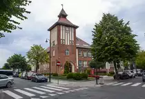 Das Rathaus in Ustka (Stolpm�nde) in Hinterpommern. Aufnahme: 21.Augsut 2020.