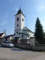 Vychodna, kath. Pfarrkirche St. Stefan, erbaut im 15. Jahrhundert (07.08.2020)