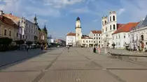 Banska Bystrica / Neusohl, Mariens�ule, Hodinova Veza Turm und St. Xaver Kirche am Namesti SNP (07.08.2020)