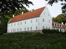Herrensitz Kongstedlund, erbaut bis 1592 f�r den adligen Gutsbesitzer Niels Juul im Renaissancestil (22.09.2020)