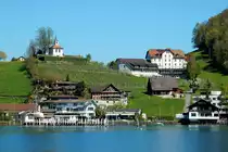 Weggis, Eggisb�hler Rebberg mit H�gelkapelle - 22.04.2015