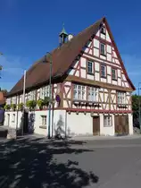 Enzberg, historisches Rathaus in der Kieselbronner Stra�e (12.08.2017)