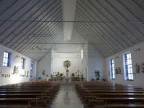 Obertrubach, moderner Innenraum der kath. Pfarrkirche St. Laurentius (13.10.2018)