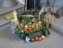 Pusselsheim, Erntedankaltar in der kath. Pfarrkirche St. Burkard (14.10.2018)