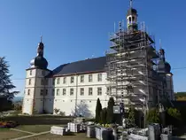 Schloss Sternberg, zweigeschossiger Vierfl�gelbau mit Walmdach, erbaut von 1667 bis 1669 (15.10.2018)
