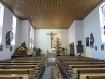 R�delfingen, moderner Innenraum der kath. Pfarrkirche St. Leodegar (25.12.2018)